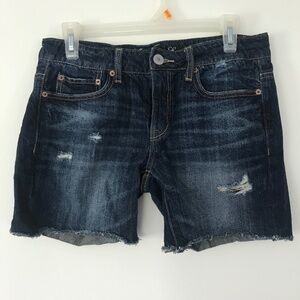 💓EUC AEO Distressed Dark Wash Jean Shorts